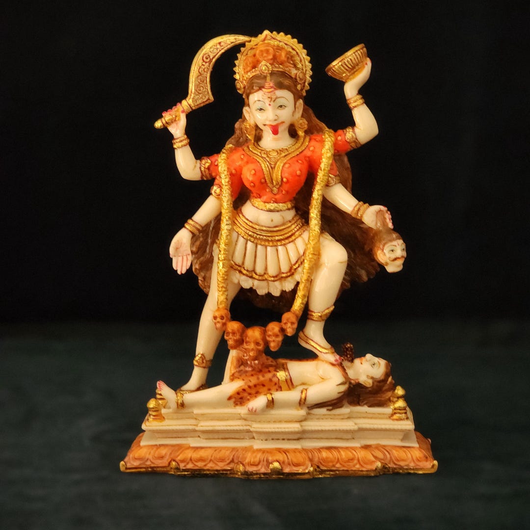alikiki Amazon.co.jp: 木彫り　インド神　カルーガ ヒンドゥー教の女神ドゥルガー卿像 インド神 - 彫刻・オブジェ