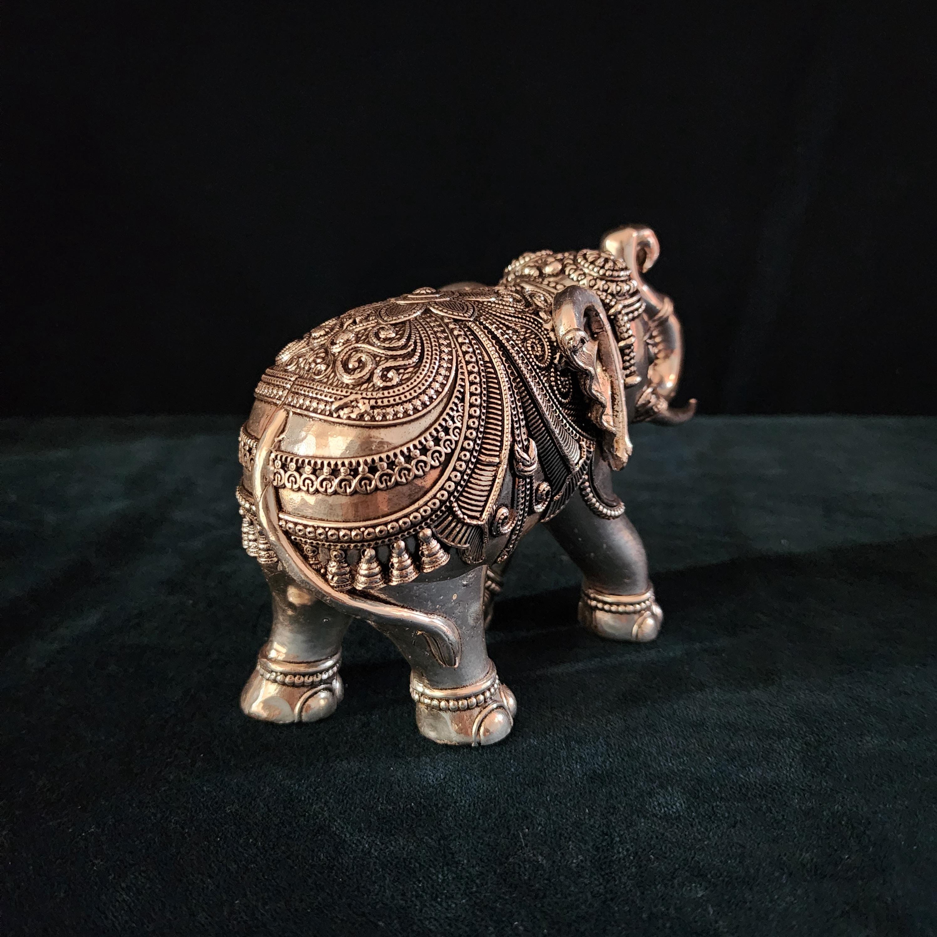 シルバー仕上げの真鍮製象の像 ペア - ホームデコレーション 4インチ