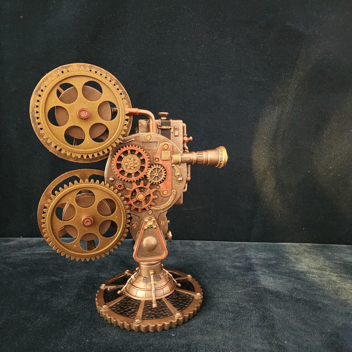 Steampunk Projector Statue With LED Light: Cold Cast Resin Home Decor ...