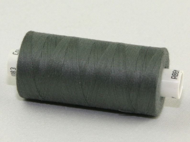 Coats Moon Thread – Grey M083