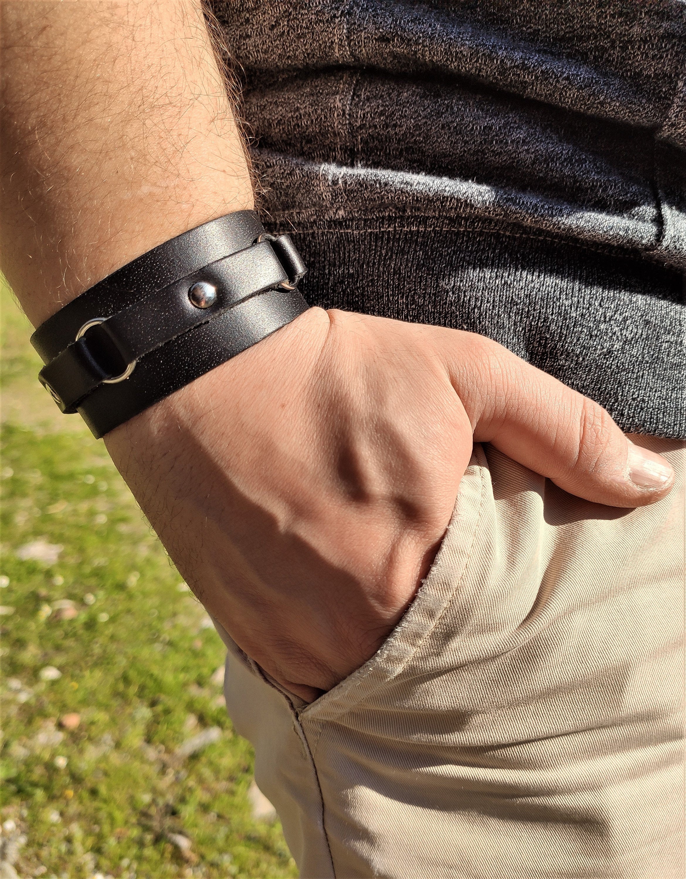 Custom Tooled Leather Bracelet – In The Oak Leather
