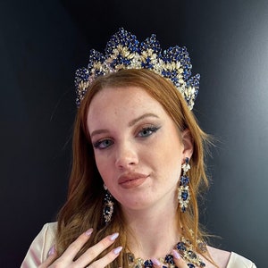 Quinceanera Crown with Hand Accessory, Necklace and Earrings Set, Crystal Bridal Tiara, Gold Blue Wedding Swarowski Tiara, Quinceanera Tiara