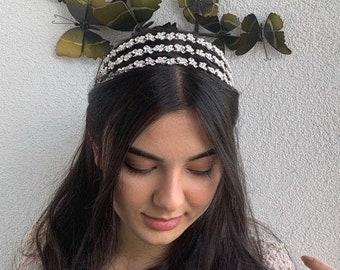 GRACE Headband - Graceful Gorgeous SWAROVSKI Bridal Headband  display picture 3
