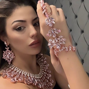 Pink Bridal Shoulder Necklace, Shoulder Chain, Pink Hand accessory, Pink Earring, Wedding Body Jewelry, Wedding Dress Shoulder Jewelry,