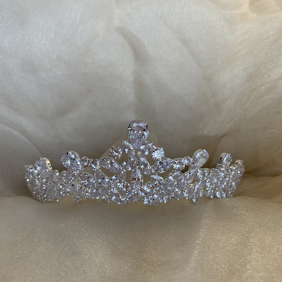 Swarovski Tiara, Wedding Hair Accessories, Bridal Hair Vine  display picture 3