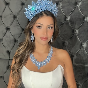 Couronne de Quinceanera avec collier et boucles d'oreilles, diadème de mariée en cristal, diadème de mariage violet Swarowski, bandeau de demoiselle d'honneur, diadème de Quinceanera image 3