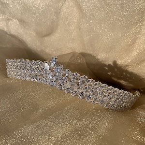 Swarovski Tiara, Wedding Hair Accessories, Bridal Hair Vine, Bridal Tiaras, Silver Headpieces, Crystal Tiaras,Princess Tiara,Zircon Crowns!!