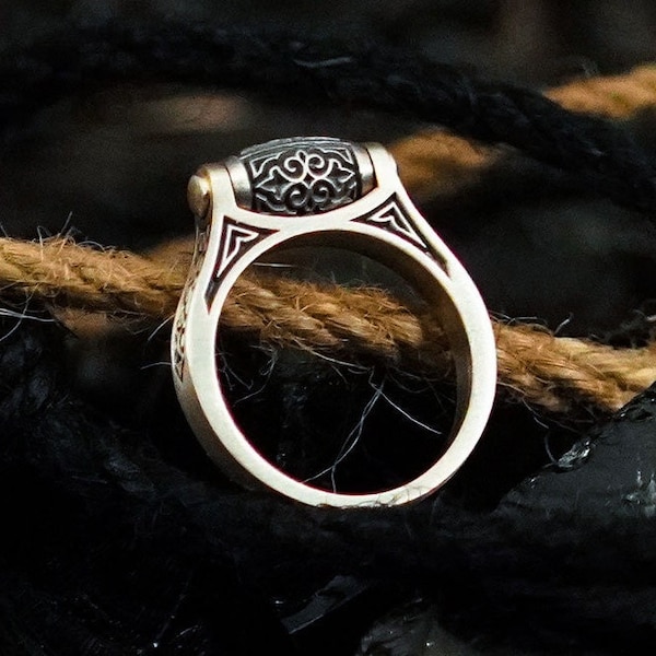 Fidget Anxiety Spinner Mood Ring, Fleur de Lis Worry Ring Silver, Minimalist Spiritual Ring, Spinning Meditation Ring, Gift For Boyfriend