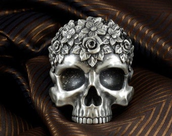 Handmade Skull Silver Ring With Roses, Men Gift Ring, Sterling Silver Ring, Men Biker Ring, Gothic Skeleton Ring Art, Halloween Skulls
