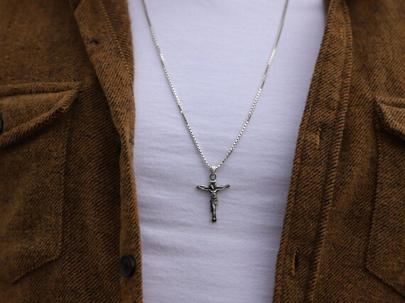 Jesus Christ Crucifix Cross Necklace 