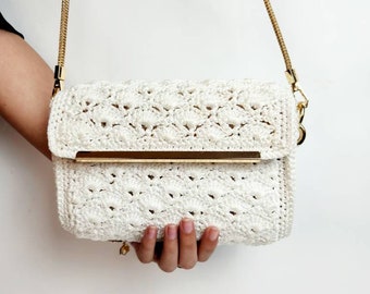 Crochet bride bag, White bride purse, White clutch bag, Crochet handmade bag, Designer evening bag, Crossbody bag