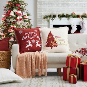 Christmas Pillow Covers, Christmas Decor Pillow Cushion Gift, Christmas Pillow Cover for Sofa Couch, Holiday Farmhouse Pillow Cases Set of 2