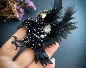 Black raven jewelry Glass beaded bird brooch Gothic crow witchy pin Handmade halloween horror gift