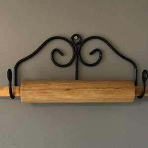  Rolling Pin Rack with Six Slots - Black Rolling Pin Rack -  Multiple Rolling Pin Rack - Rolling Pin Holder - Rolling Pin Storage - Pin  Rack – Black Kitchen Décor –