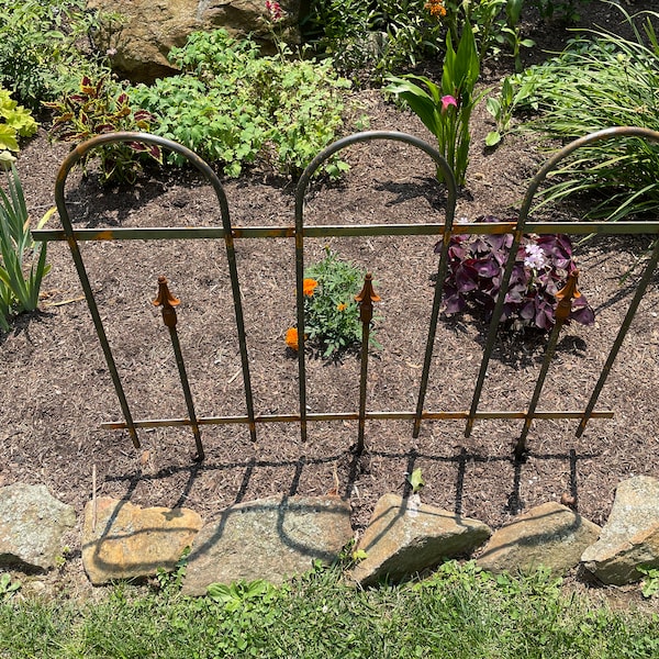 Rusty Wrought Iron Fence Section Cast Iron Finial Flower Garden border edging decor Amish Made