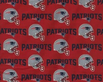 NFL New England PATRIOTS Vintage Retro Print Football 100% Cotton ...