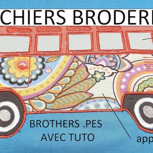 Peut inclure: Un motif brodé coloré d'un van vintage avec un motif paisley. Le motif comprend le texte "FICHIERS BRODERIE" et "BROTHERS.PES AVEC TUTO".