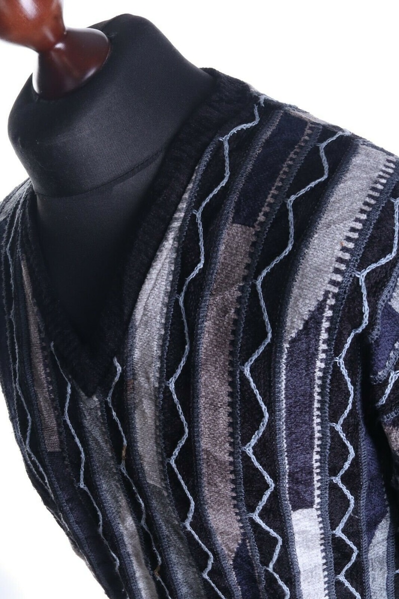 Men/'s TUNDRA Canada Black Cotton Blend V-Neck Coogi Style Jumper Sweater Size L
