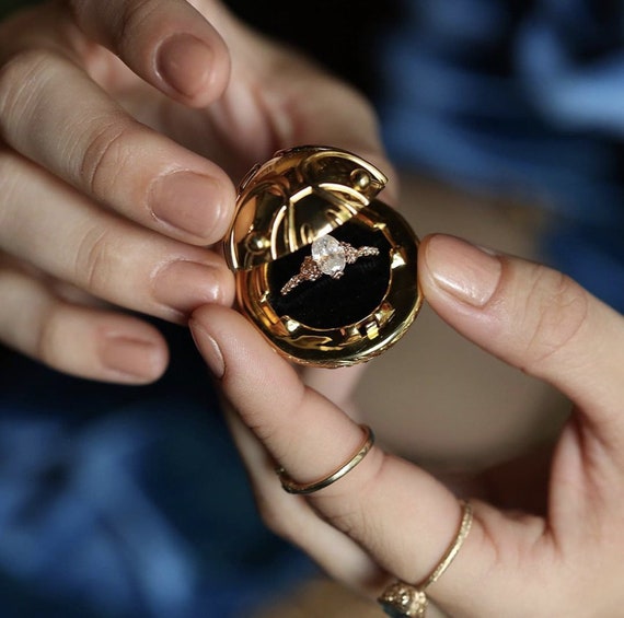 Caja anillo de soplón dorado plata esterlina de Harry - Etsy España