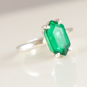 Emerald Quartz Hexagon Ring, 925 Sterling Silver Jewelry, Elongate Hexagon Shape Ring, Handmade Jewelry, Promise Ring,1.80 Gm.11X6 mm