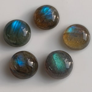 Natural Labradorite Cabochon AAA Quality Labradorite Round Oval Pear Cushion Smooth Flat Bottom Gemstone Jewelry Making Loose Gemstone