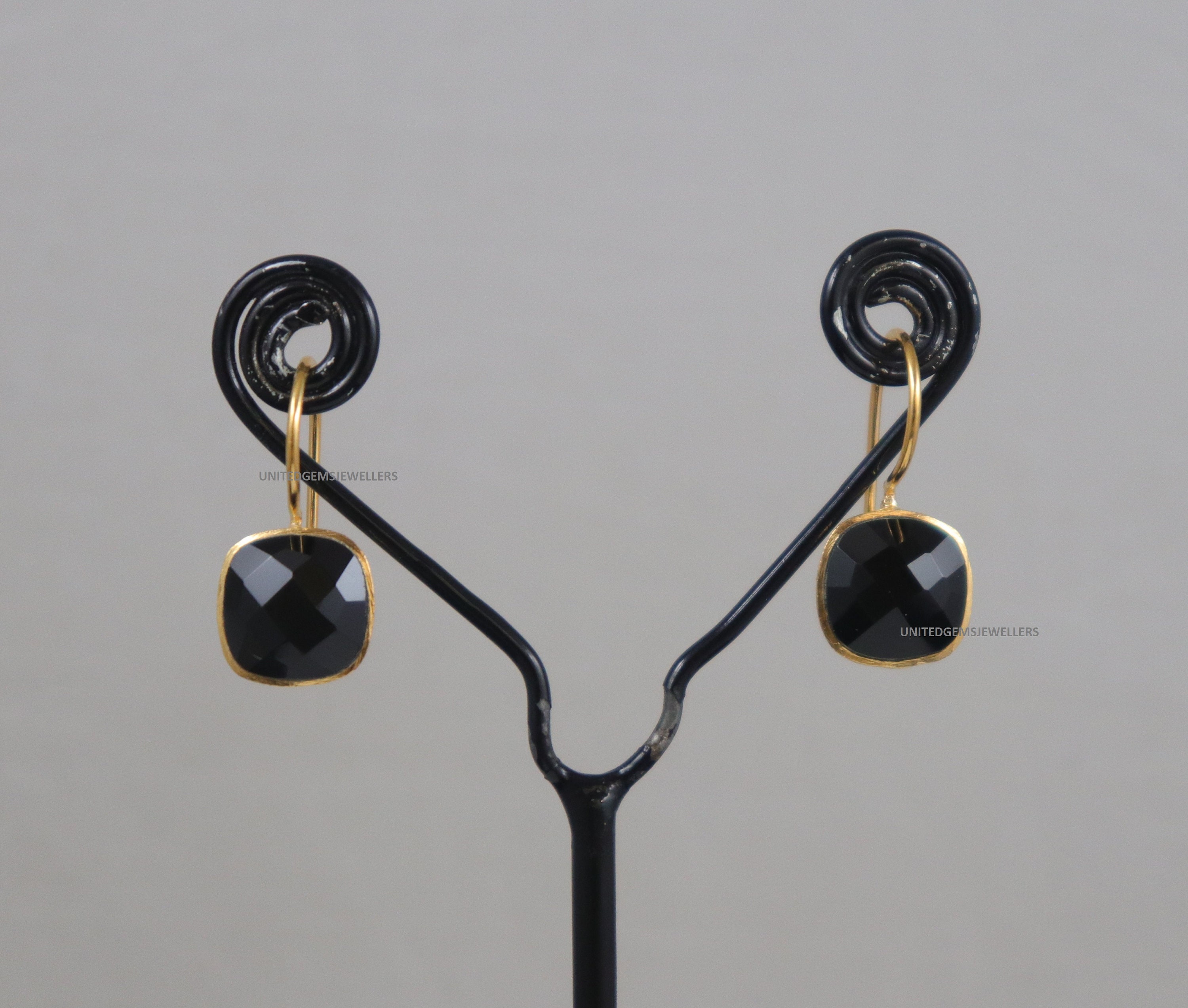 Anello grande da donna Onice nero taglia 58 placcato oro 3 microns x1 - Perles & Co