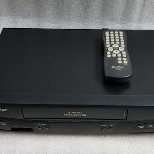 QUASAR PANASONIC Model VHQ-41M VHS VCR PERFECT 