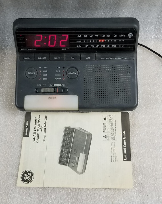 GE 7-4654A Nite Light AM / FM Reloj Radio Temporizador Despertador con  Snooz -  México