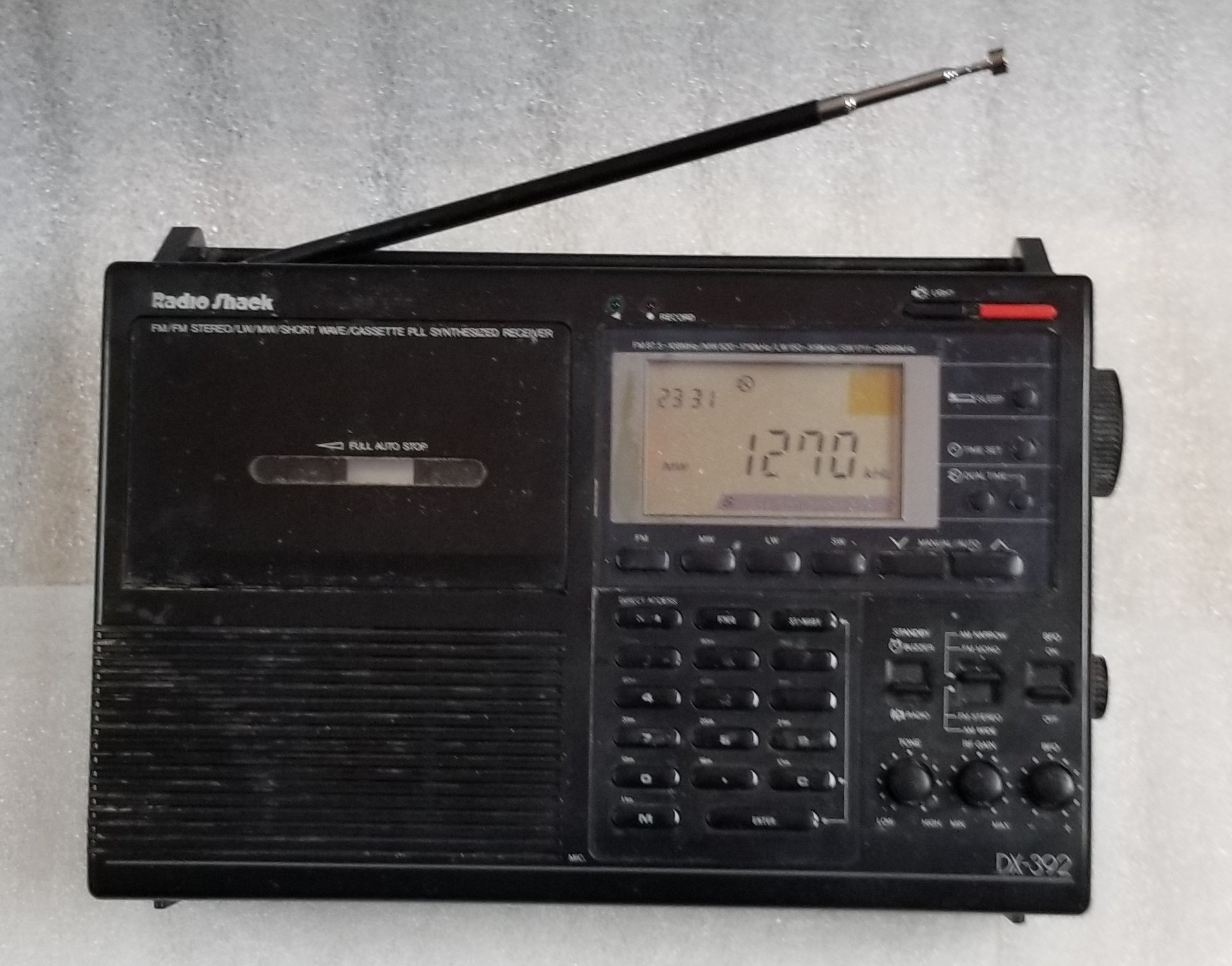Radio Shack DX-392 Shortwave/am/fm Radio Cassette Player image