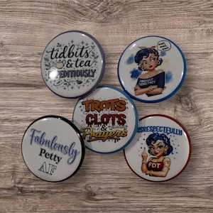 Fräcka Statement-pins – Politiska, småaktiga och feministiska pins-paket | Roliga aktivistknappar