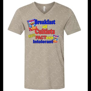 Frühstück der Kultisten Lustiges Polit-Shirt - MAGA Delulu Loops mit V-Ausschnitt - 100% Factose Intolerantes Tee - Anti-Trumpf-Protest-Shirt