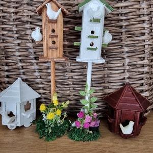 Dolls house miniatures &#39;Olive Branch&#39; An assortment of Dove Cotes, free standing with flowers and foliage & wall mounted plus doves/birds