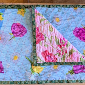 Quilted Sari Placemats (Set of 2): Fair Trade Reversible Floral Dining Mats