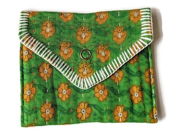 Handmade vintage sari pouch with kantha stitching, green vintage sari pocket purse ethically handmade in Bangladesh