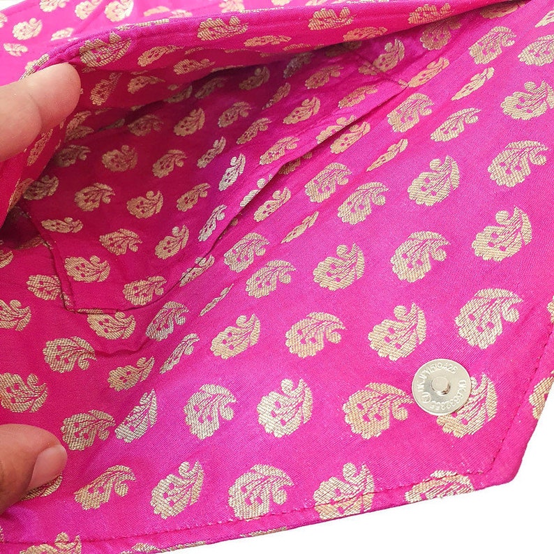 Sari clutch bag, roze tas, upcycled sari, ethisch handgemaakt, handgemaakt zakje, roze avondtasje, envelopkoppeling, ethische geschenken, ecogeschenken afbeelding 7