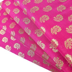 Sari clutch bag, roze tas, upcycled sari, ethisch handgemaakt, handgemaakt zakje, roze avondtasje, envelopkoppeling, ethische geschenken, ecogeschenken afbeelding 5