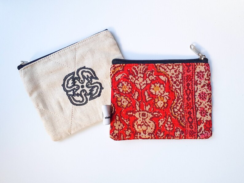 natural ink ethically handmade in India organic cotton upcycled sari fabric zipper pouch Vintage sari coin purse small wallet