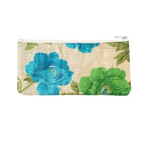 Borsa sari trapuntata con chiusura a cerniera, borsetta del commercio equo e solidale, astuccio portapenne floreale, realizzata a mano in modo etico in India.