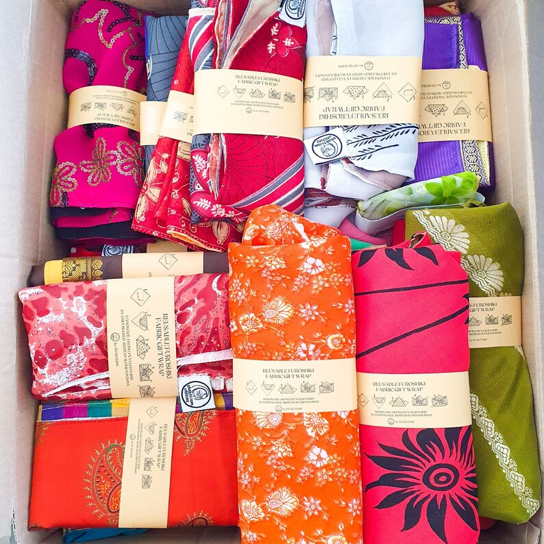 Sari Geschenkverpackung, XL wiederverwendbare Furoshiki Geschenkverpackung, recyceltes Sari, Furoshiki Wickeltuch, umweltfreundlich, Geschenke für Mama, Muttertagsgeschenke Bild 7