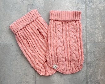 Chunky cable knit sleeveless dog jumper | Pink