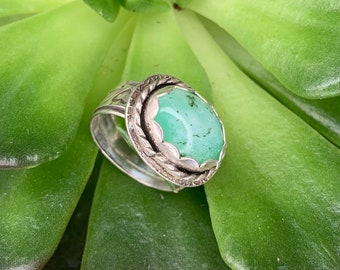 Prehnite Ring: Heart Band, US Size 8 1/2