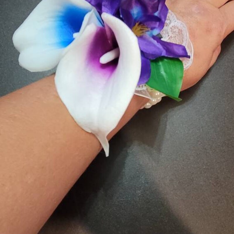 Cadell Canute calla lilly bracelet