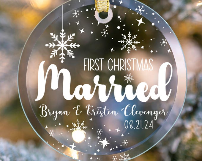 Married Glass Ornament 2024 Gift Newlywed Gift Mr & Mrs Christmas Ornament Personalized Mr Mrs Wedding Ornament Wedding Gift Keepsake Custom