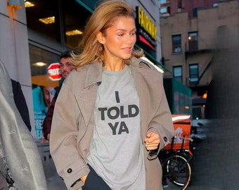 Camiseta I Told Ya, como la que usan Zendaya y JFK Jr - Challengers Tee Movie