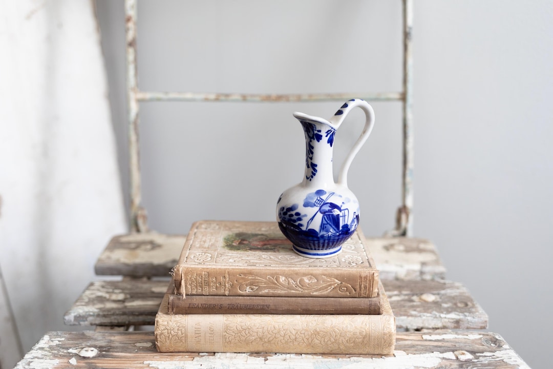 Vintage Elesva Holland Delft Blue Mini Pitcher | Hand Painted Bud Vase ...