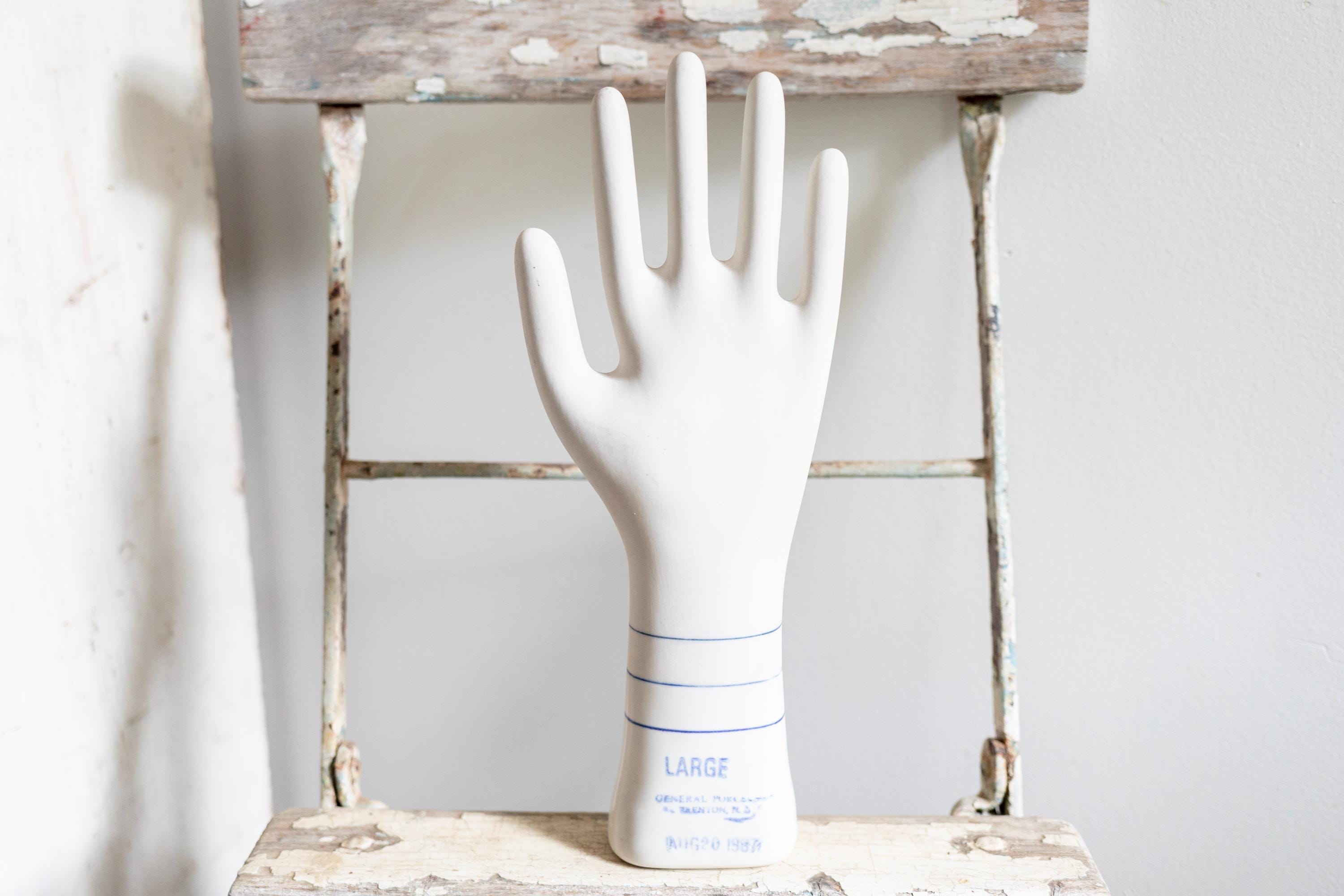 vintage-metal-aluminum-glove-