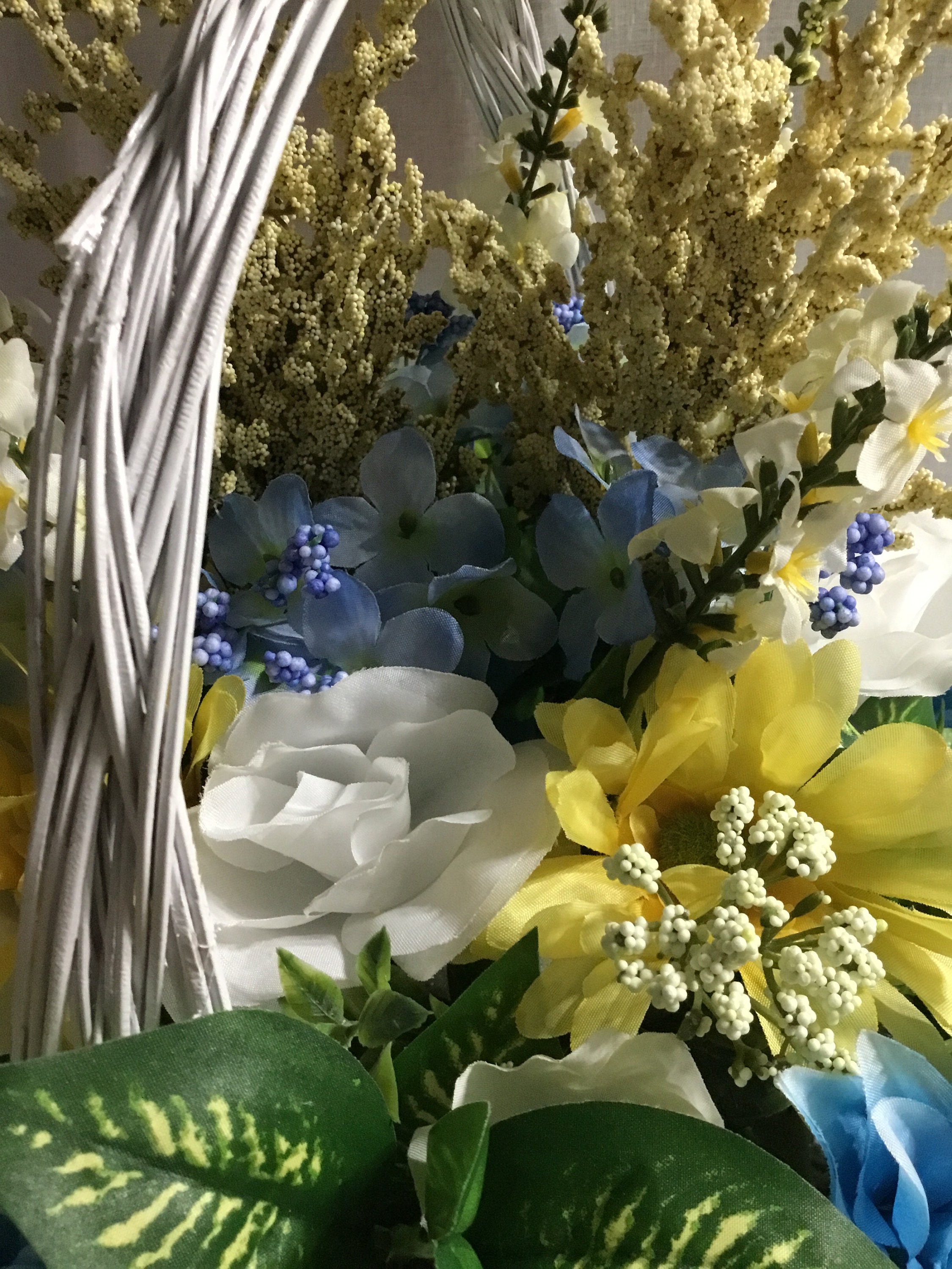 Round White Wicker Basket Filled With Beautiful Multicolor Etsy UK