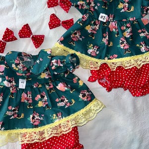 Uroczy zielony materiał z kreskówkowymi myszkami/czerwonymi kropkami/kokardkami dla lalek Cabbage Patch 16-18", Bitty Baby 15", Baby Alive/Reborn 16"