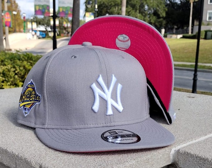 New Era New York Yankees Statue Liberty 9FIFTY Fitted Hat MLB Red Snapback