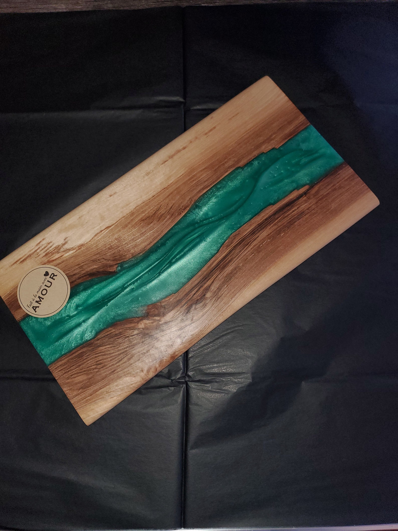 Planche a découper en bois de merisier et resine Style Riviere | Etsy ...